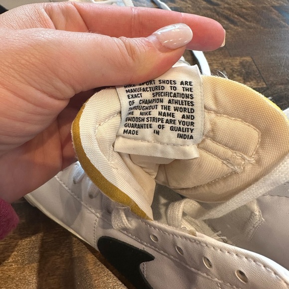 Nike high tops - Picture 4 of 5